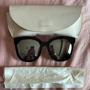 Gentle Monster “CUBA 503” sunglasses